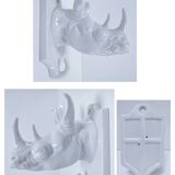 Porcelain rhinoceros design coat rack