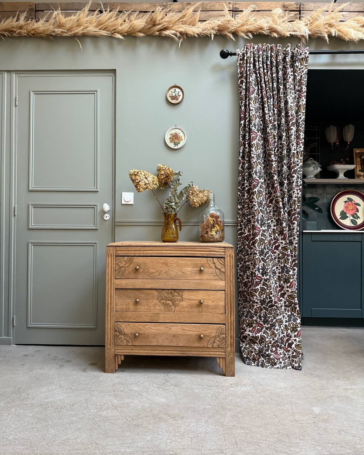 Art Deco chest of drawers (restored)