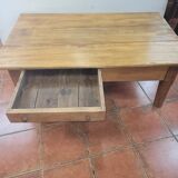 Old coffee table 125/77cms