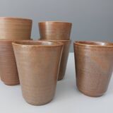 Ensemble de gobelets en grès estampillé digoin