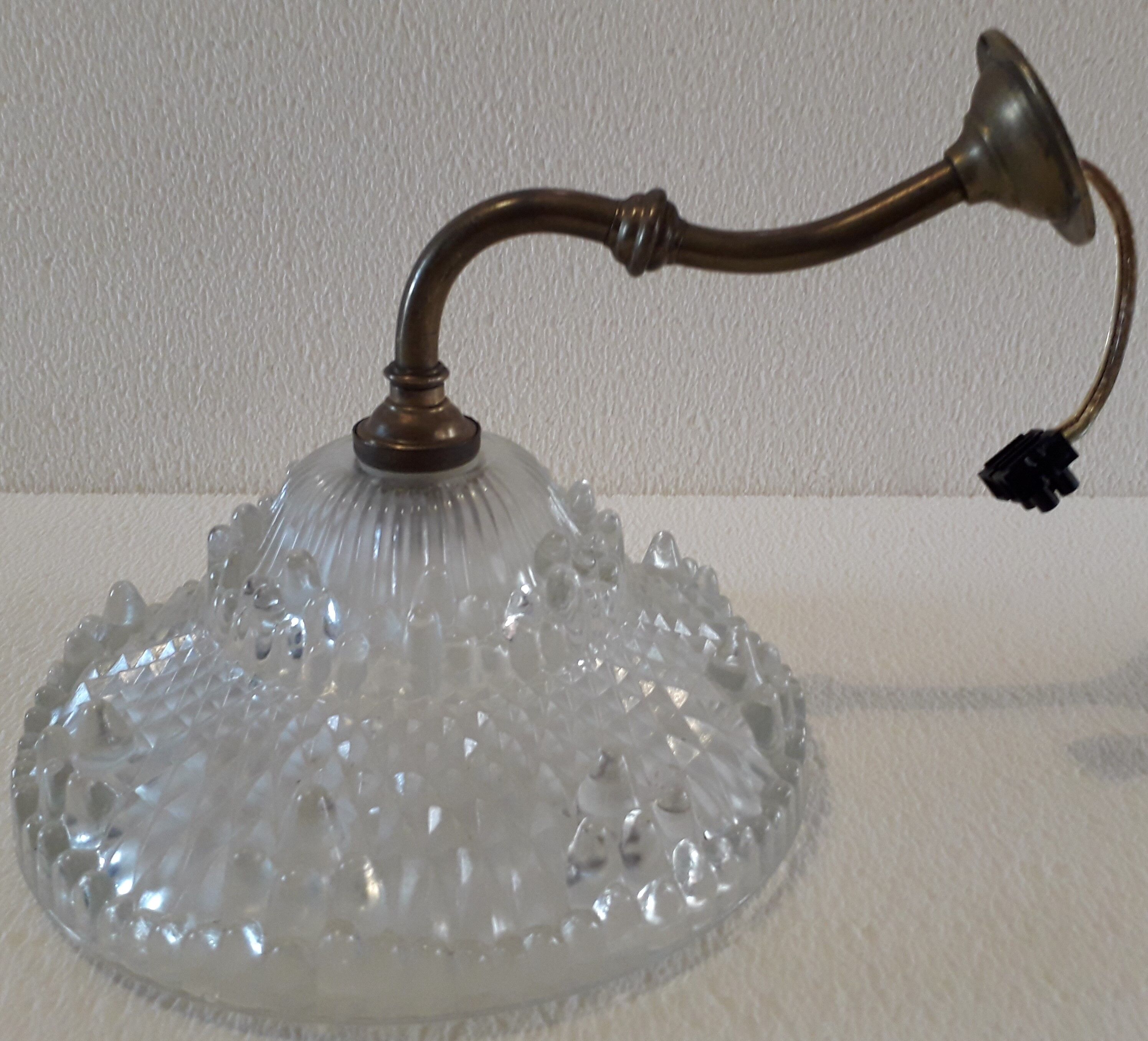 Glass and art deco brass wall lamp