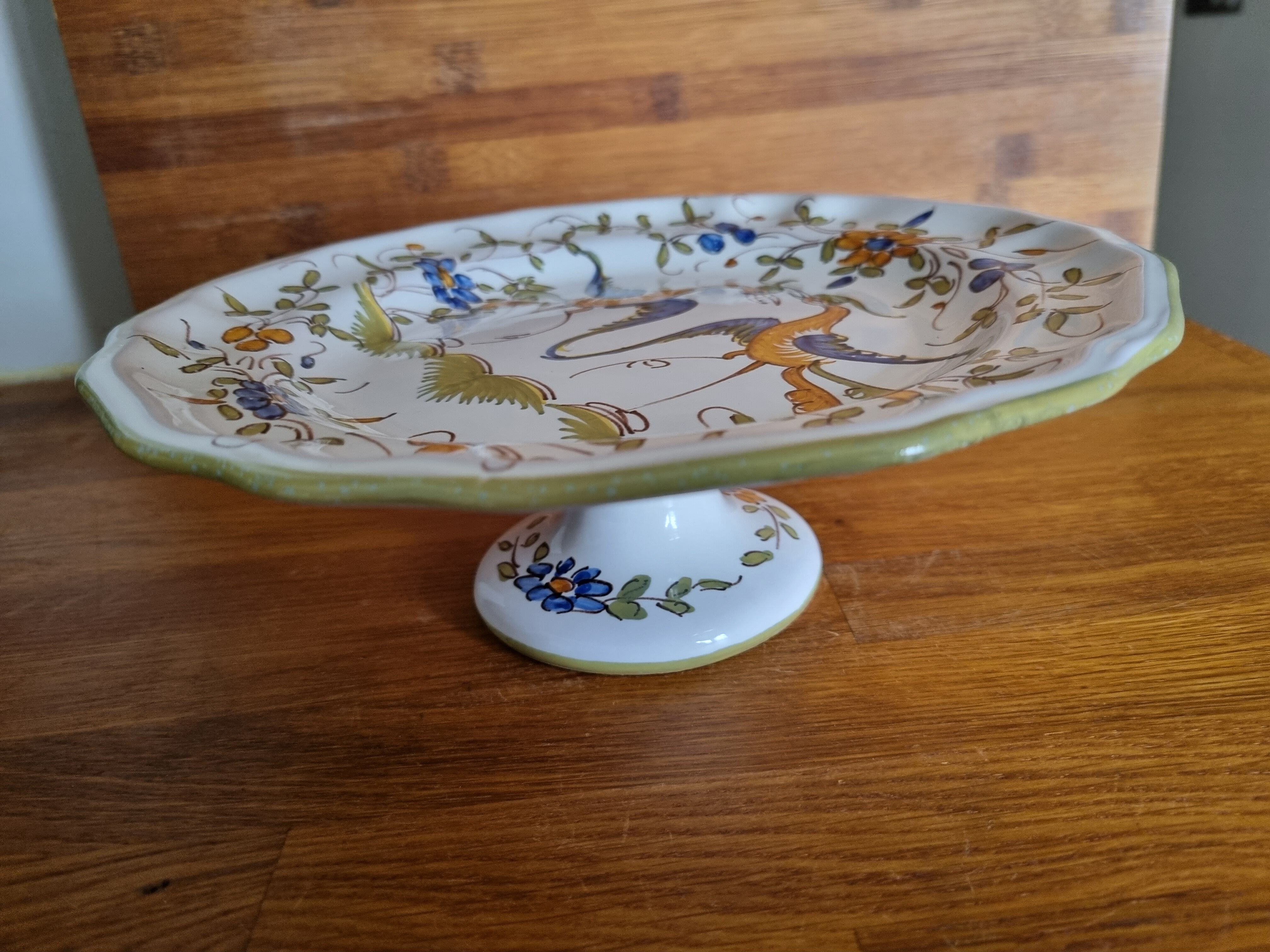 Assiette de présentation sur pied douche Martres Tolosane décor Moustier