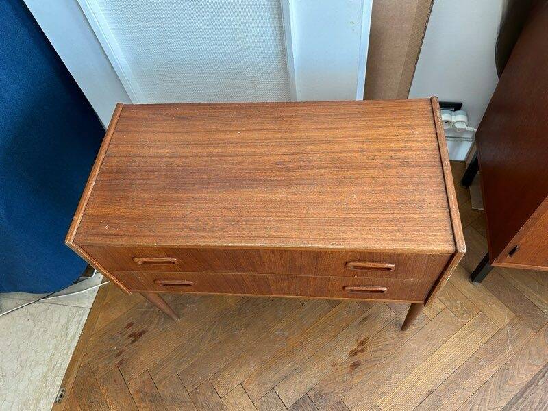 Table de chevet / petite commode scandinave design année 70