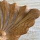 Coupe bénitier ancienne en bois sculpté