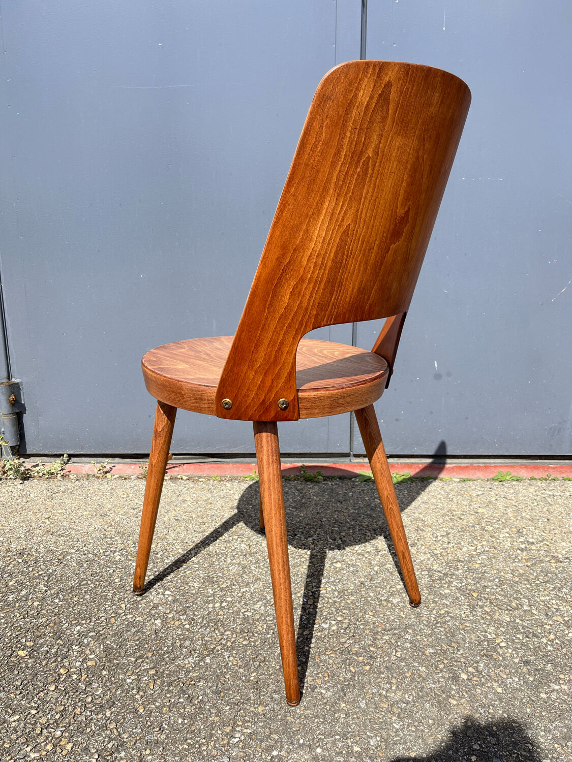 Pair of Mondor chairs by Baumann