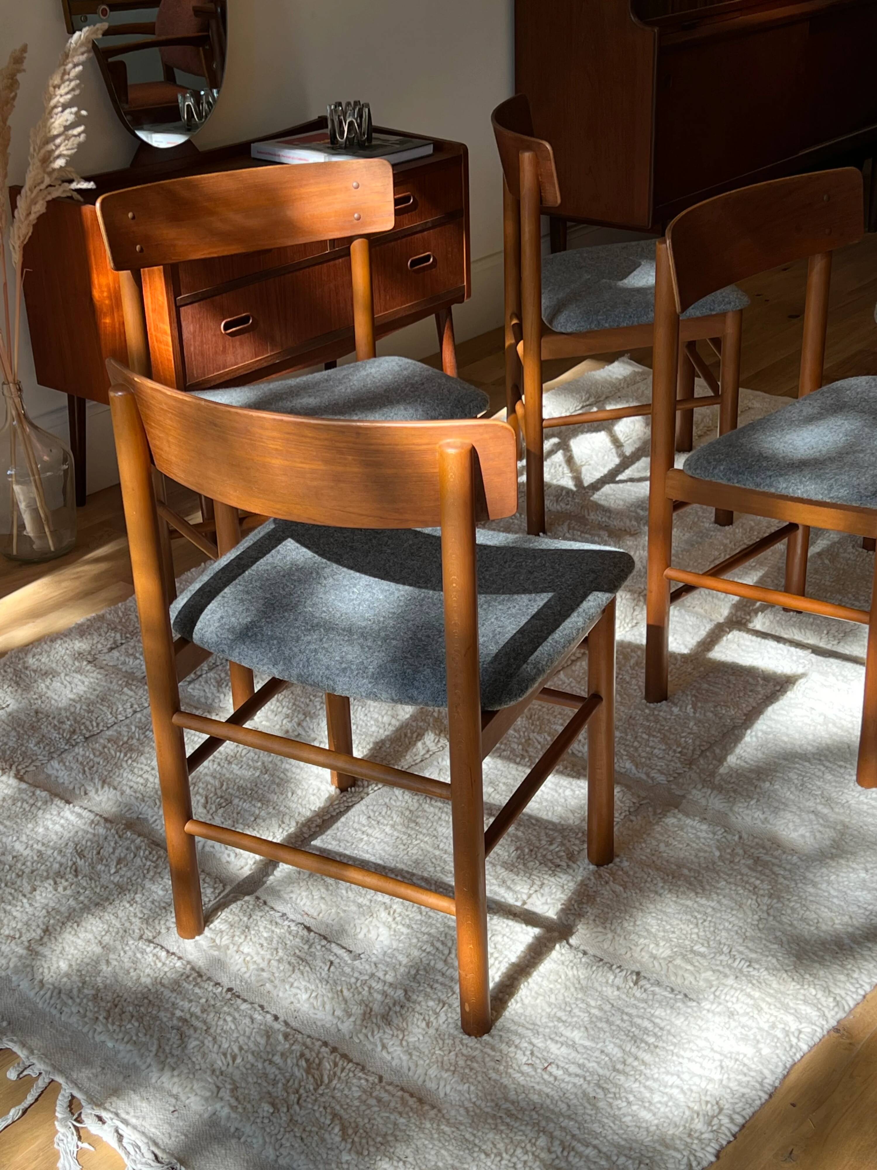 Chaise scandinave vintage en teck « Kirsa »