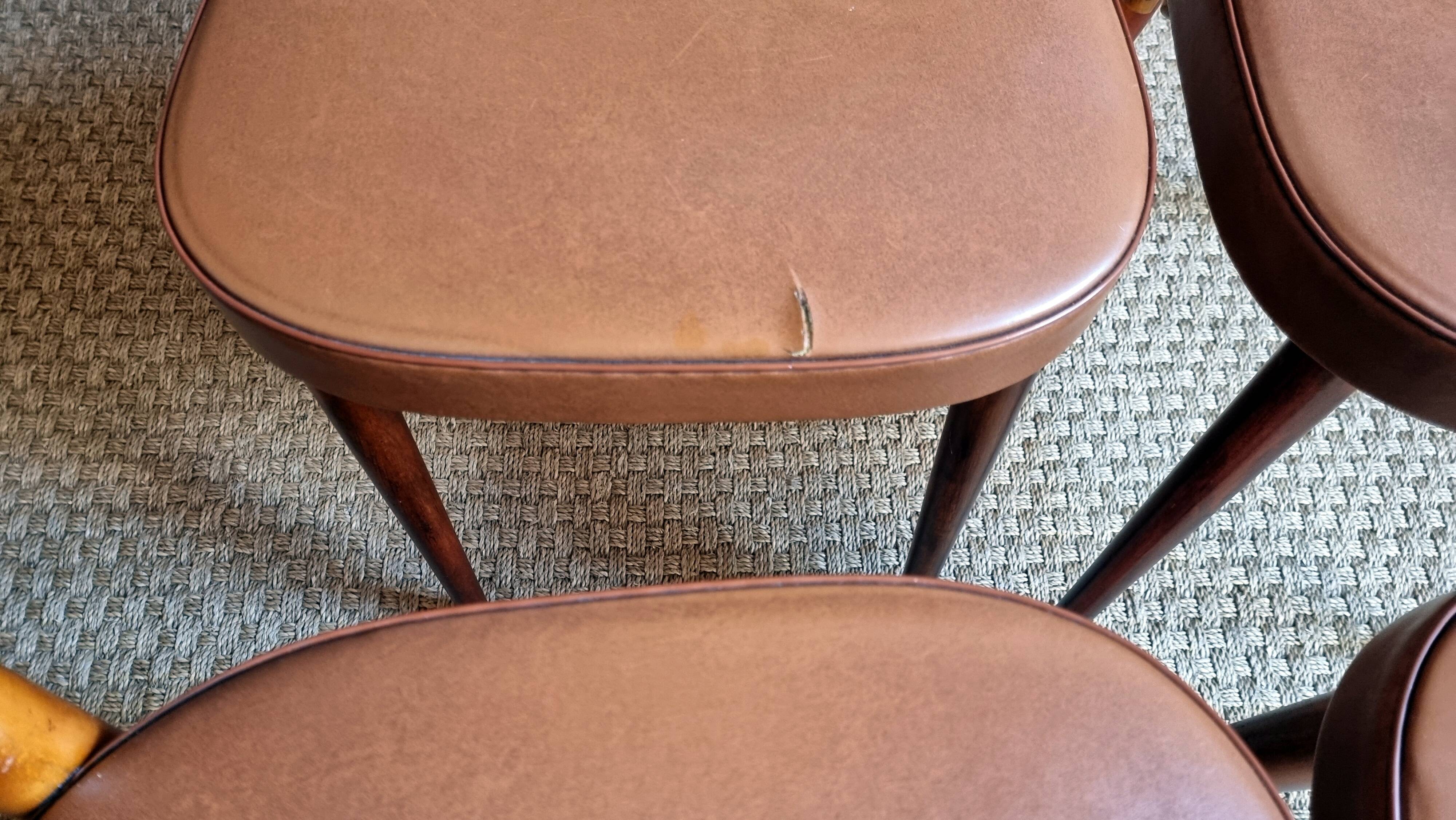 4 Baumann chairs n°267 50s