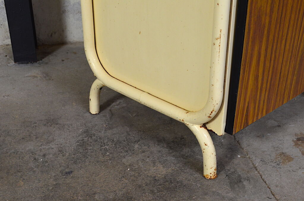 Locker room furniture industrialist peter vintage 1950