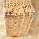 Wicker laundry chest