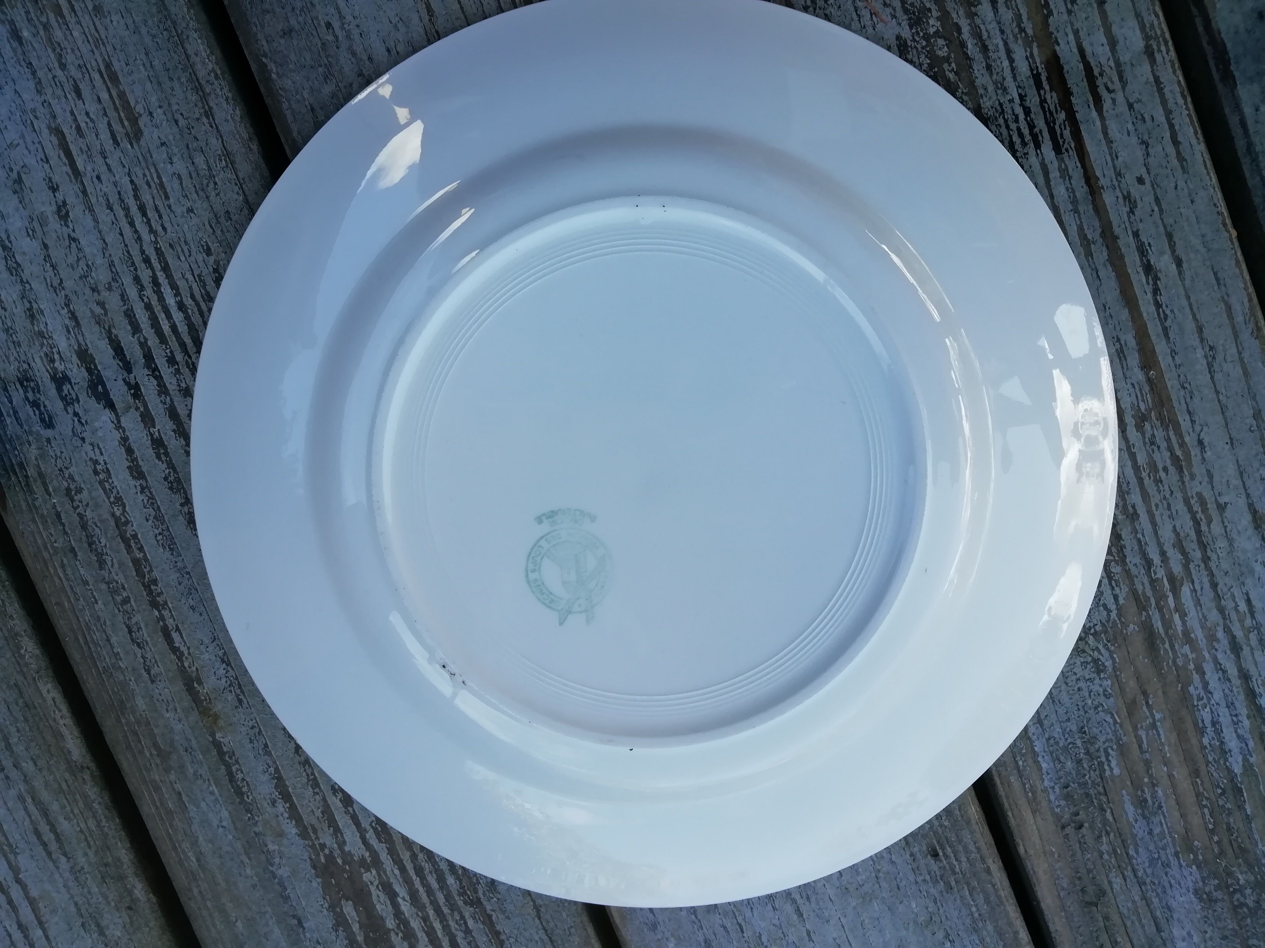 Round apple dish