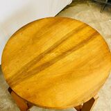 Round table