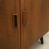 Walnut cabinet, Danish design, 1960s, designer: Børge Mogensen