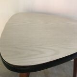Small tripod table formica