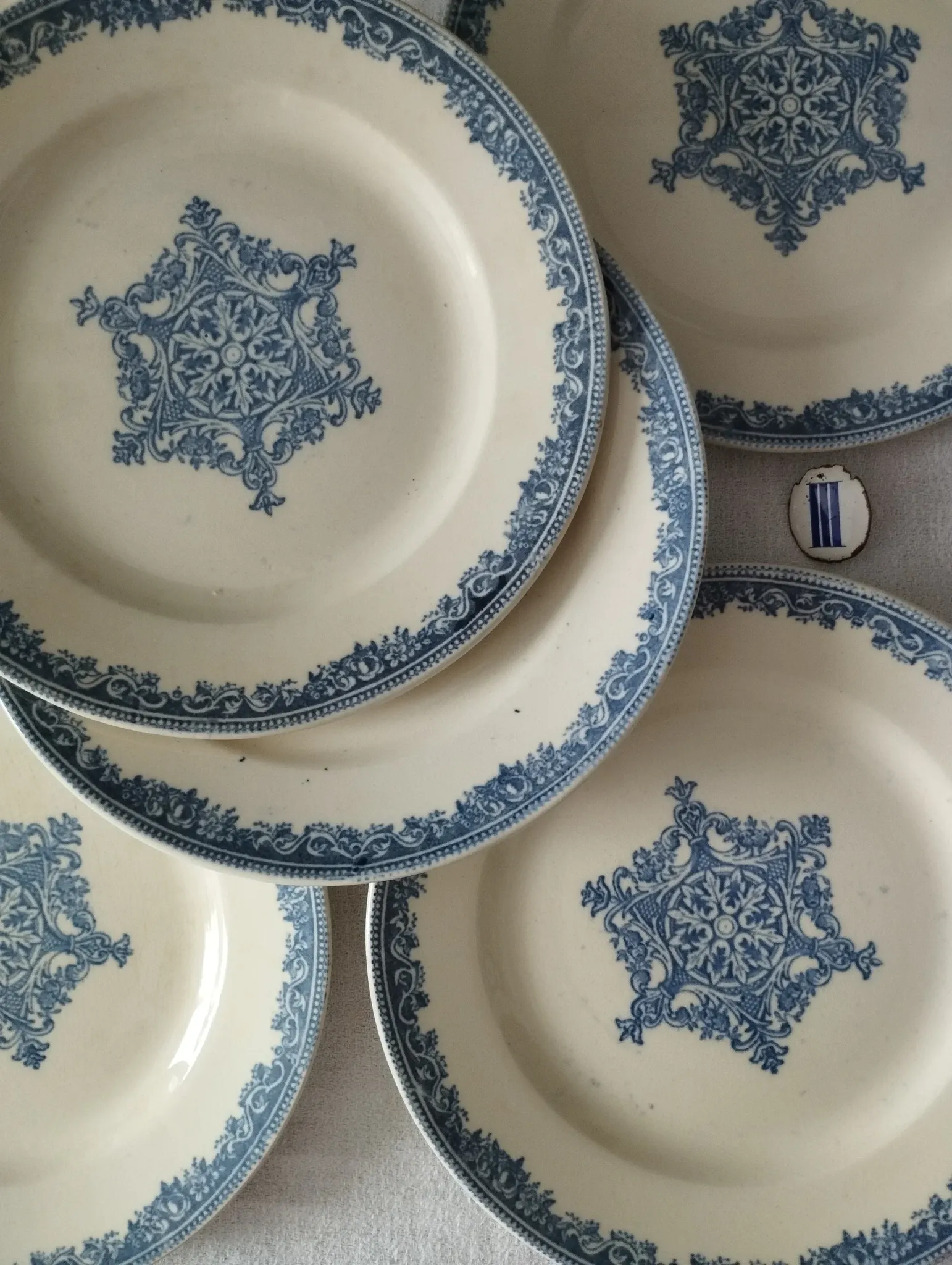 6 dessert plates ironstone J. Vieillard Bordeaux "Garland"