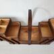 Travailleuse de table portative en bois vintage