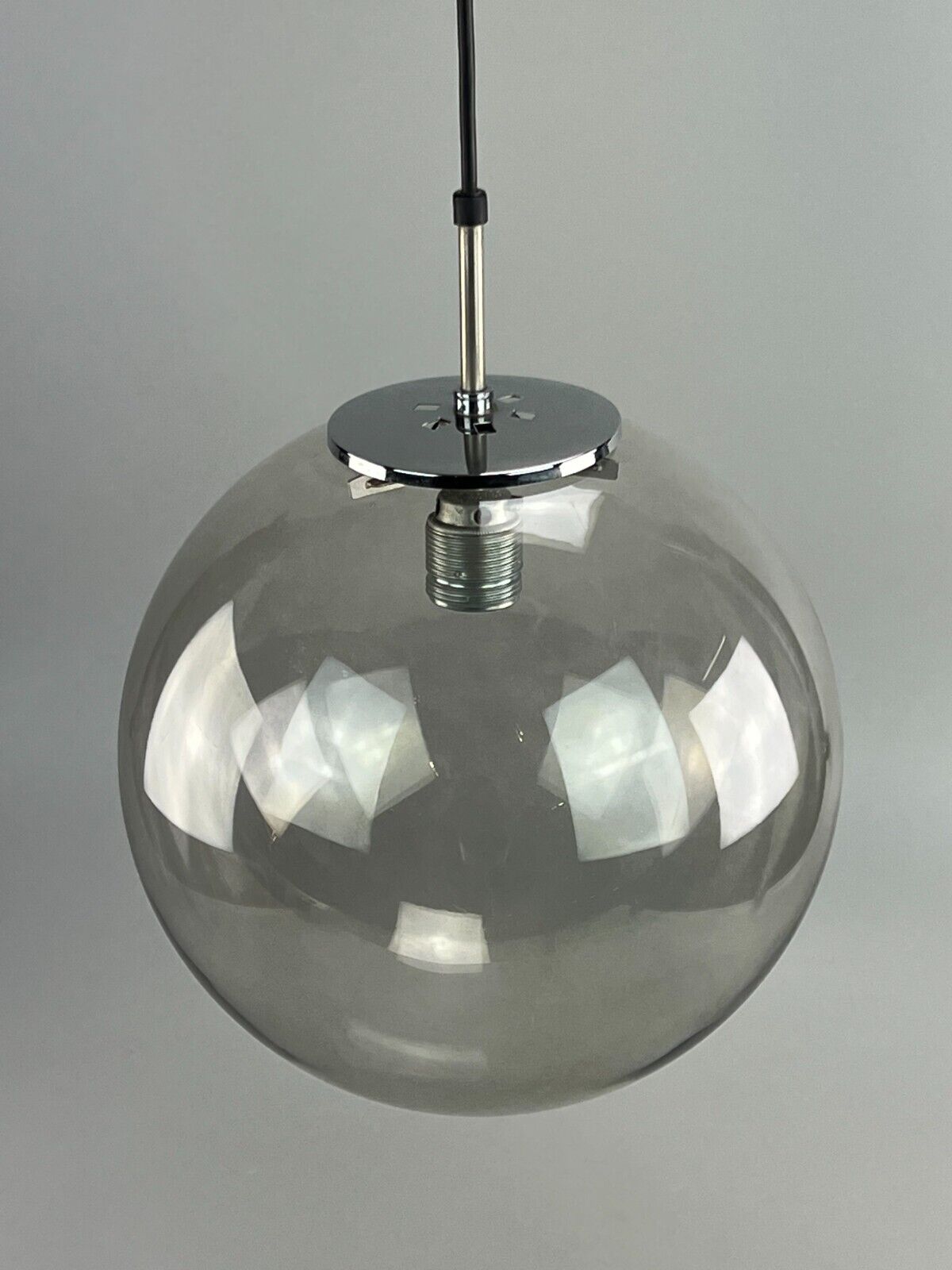 Limburg “Globe” pendant light