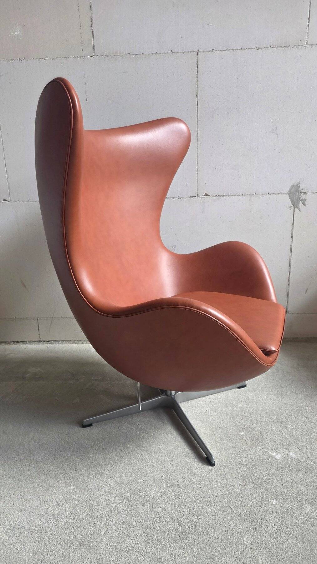 Fauteuil oeuf d'Arne Jacobsen pour Fritz Hansen