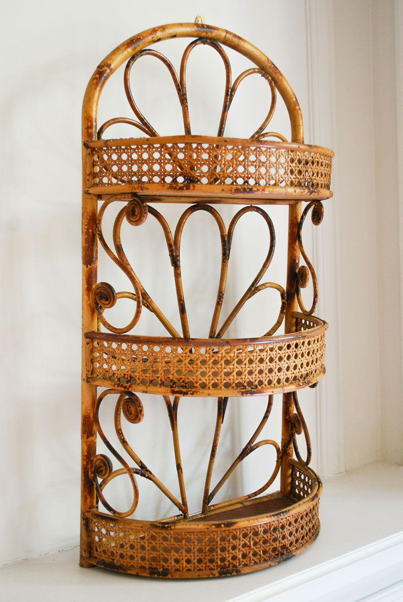 Shelf rattan and caning