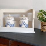 Wall mounted spice rack