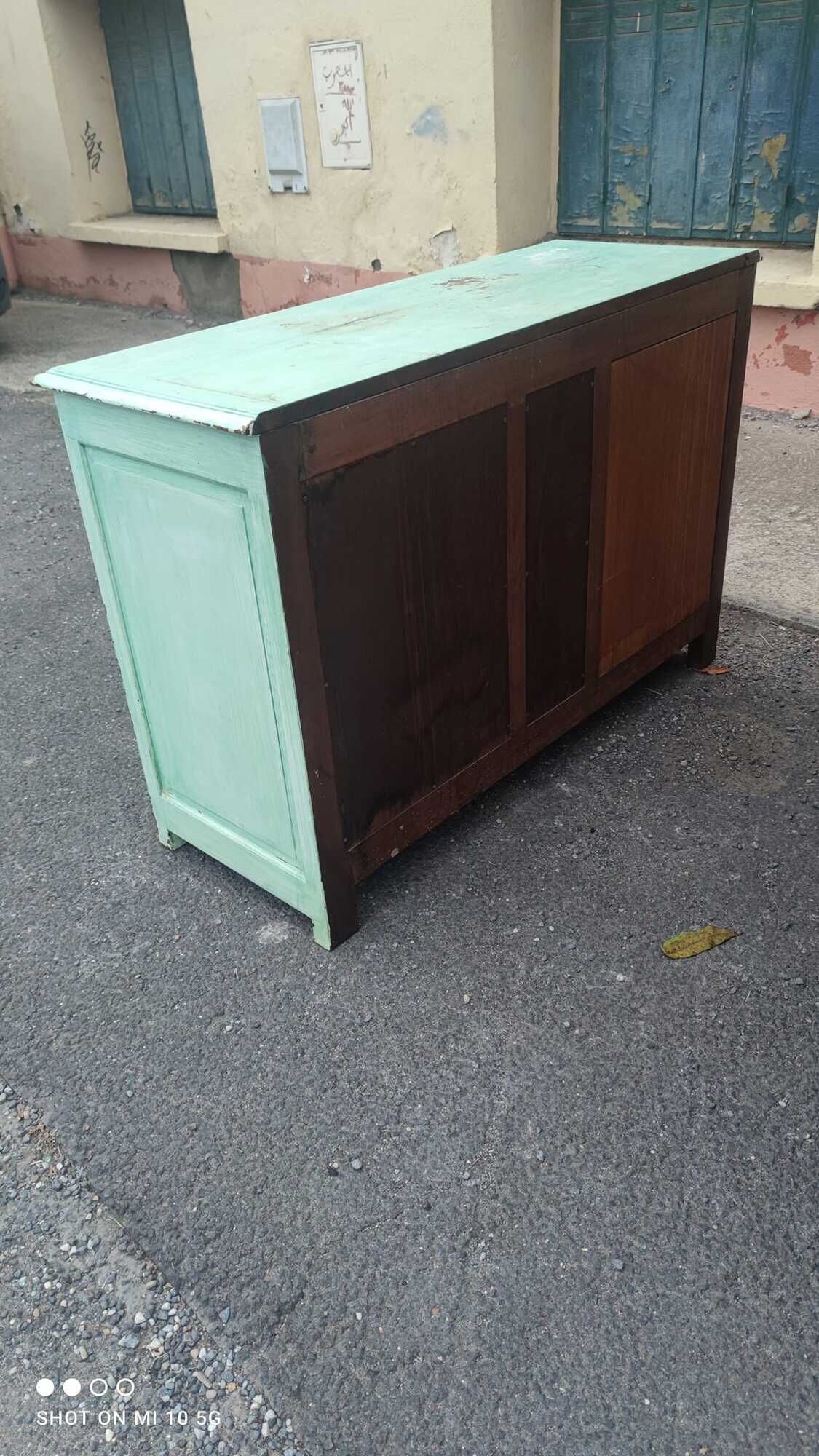 Buffet in painted and patinated mahogany wood dating from the late nineteenth century