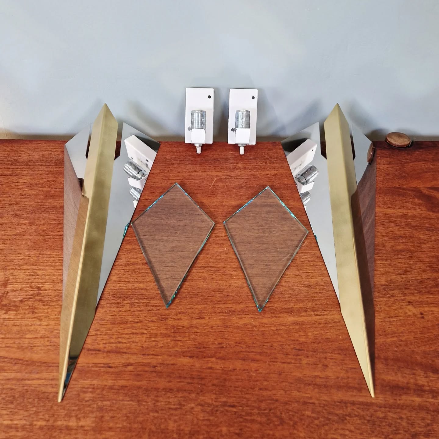 Large pair of triangular wall sconces, J.T. Kalmar, 1970-80.