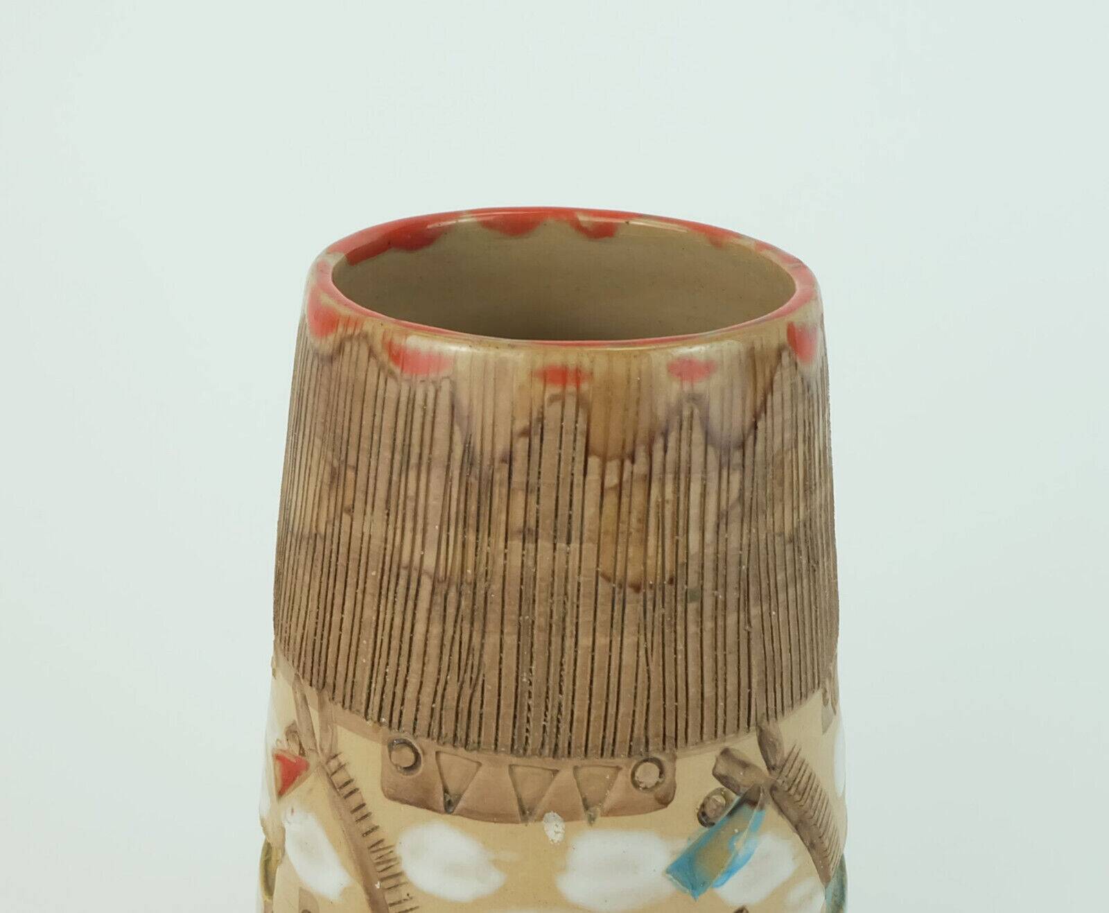 Italian mid century vase fratelli fanciullacci horse sgraffito decor rare glaze variation