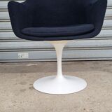 Tulip armchair by Eero Saarinen for Knoll