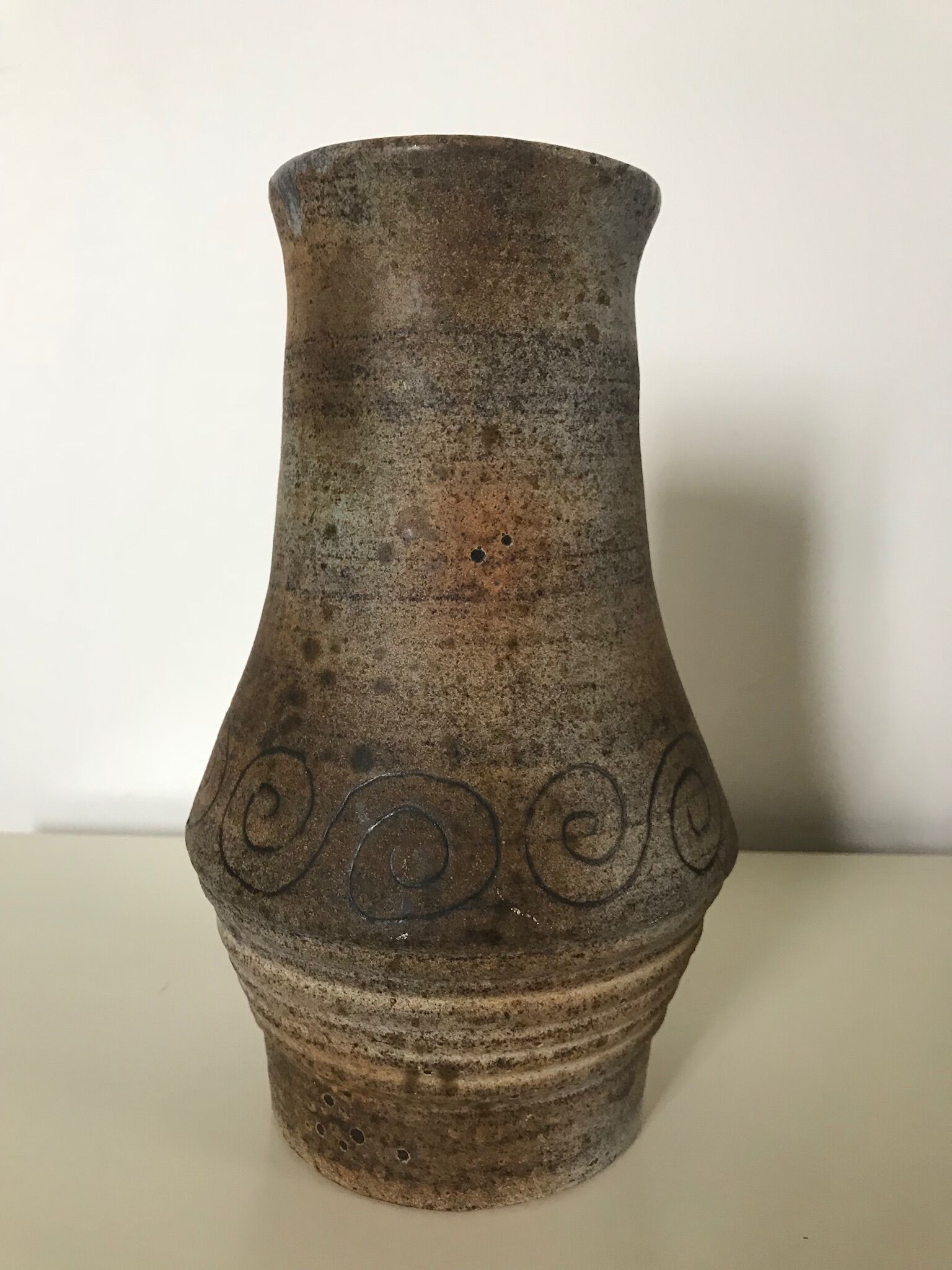 Ceramic signed 1960 vintage sandstone