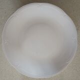 8 Gien ivory plates