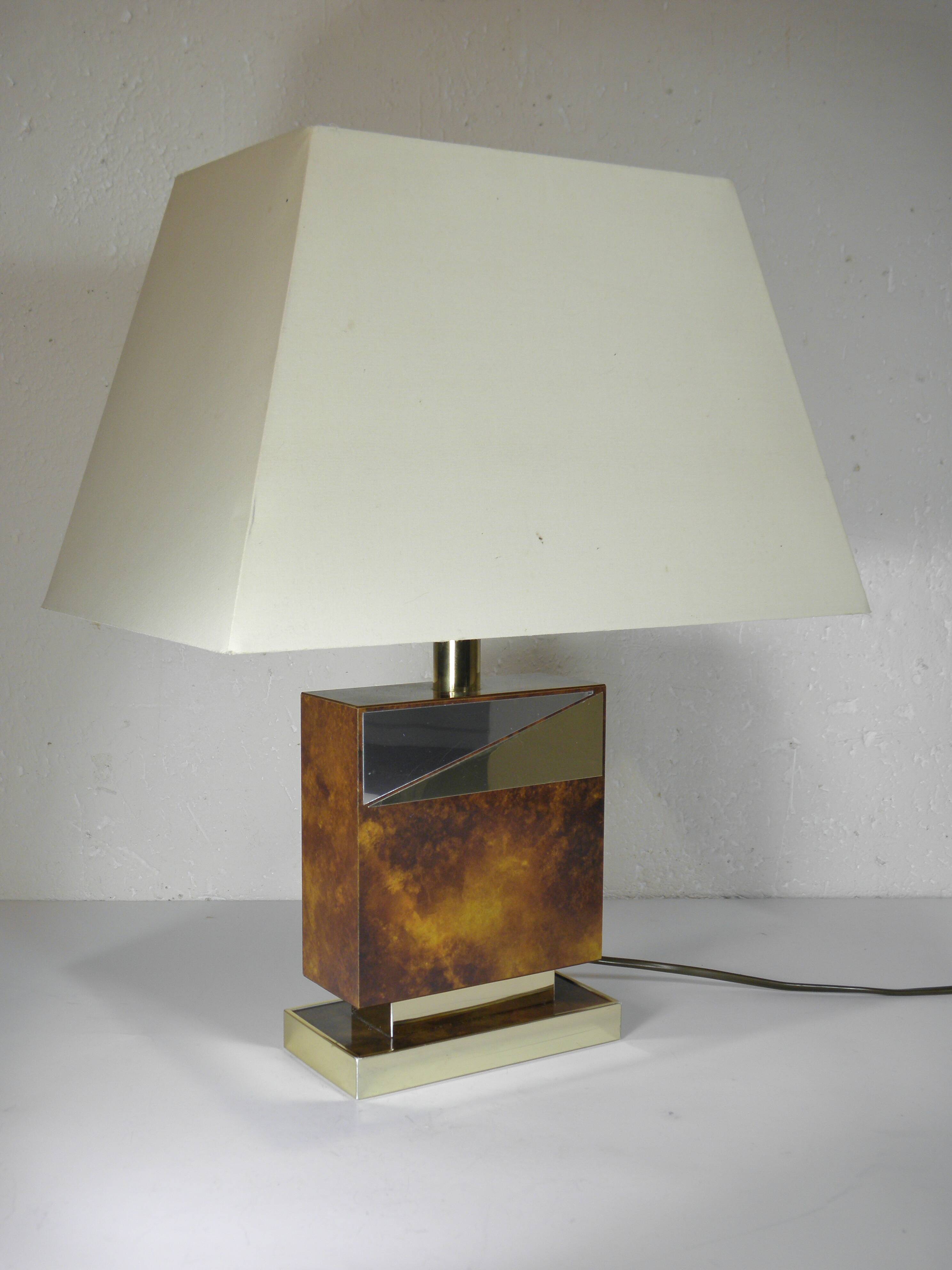1970s TABLE LAMP