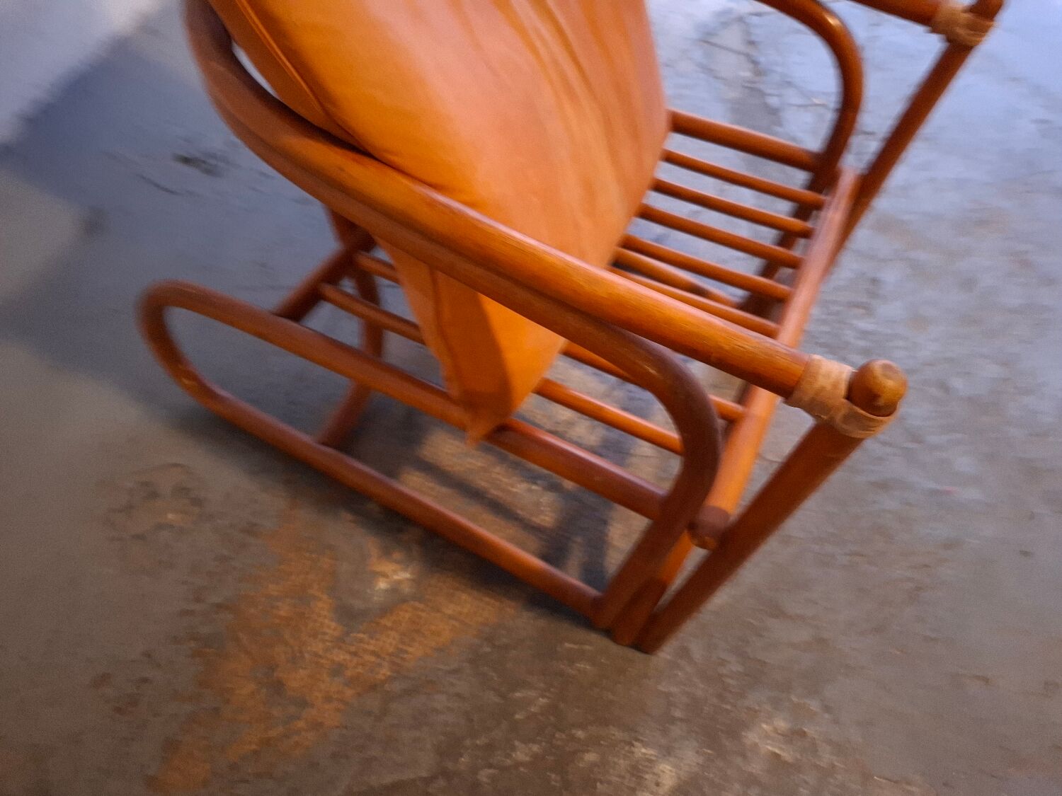 Set de fauteuils en bambou et cuir années 60'S