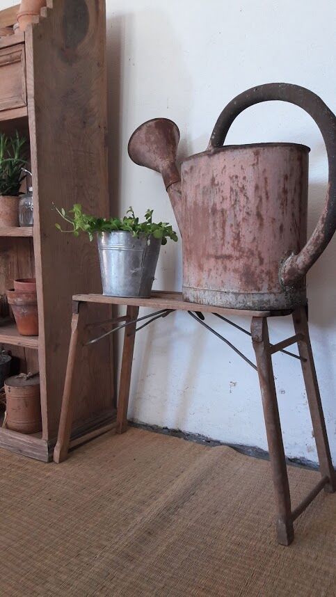 Painter or fisherman folding stool