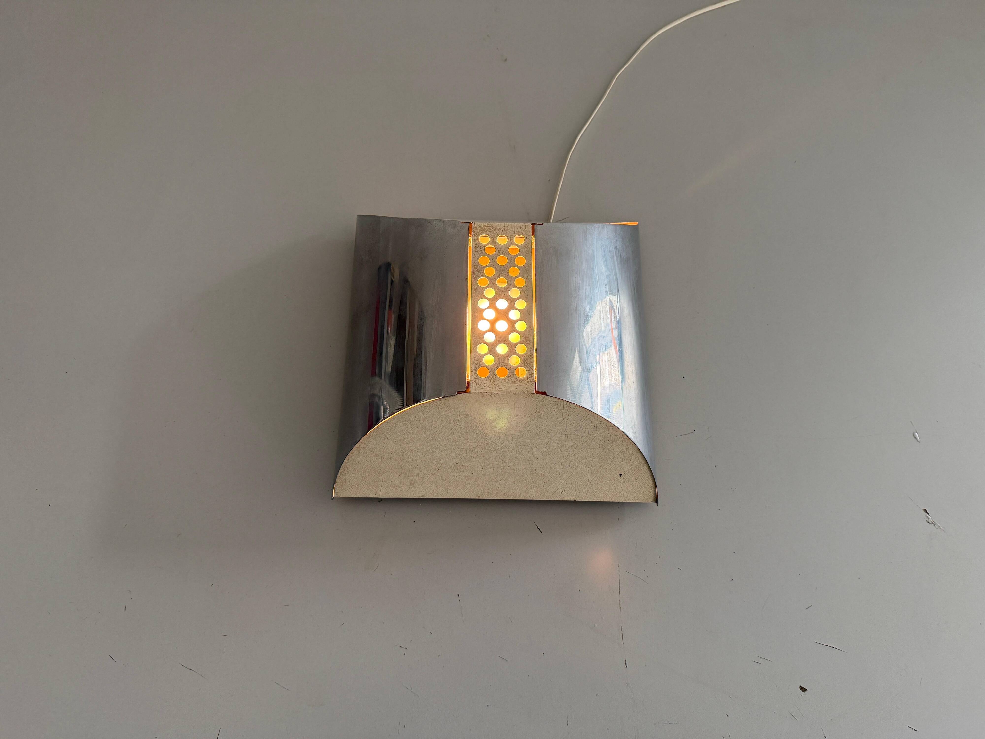 Applique en métal du milieu du siècle, 1960, Italie