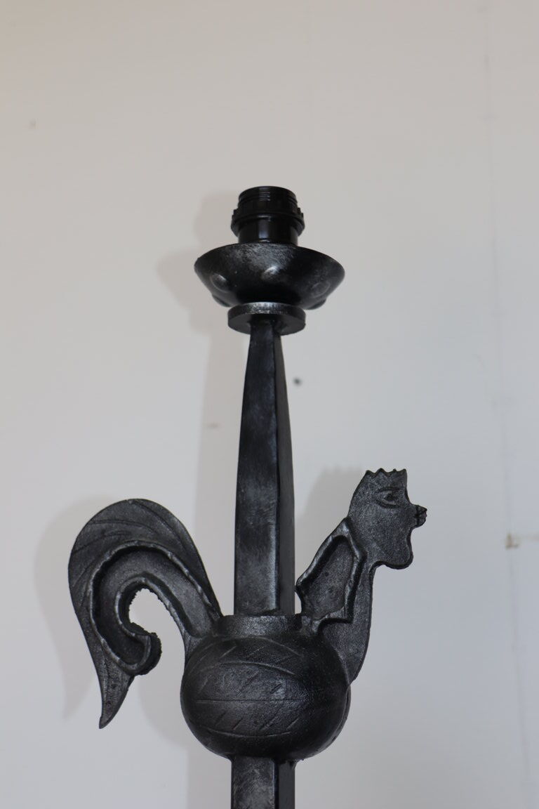 Brutalist floor lamp "Le chant du Coq" in wrought iron, 1950