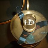 Paire d'appliques en laiton doré et boules de verre