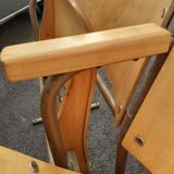 Wheelchair cinema theatre strapontin