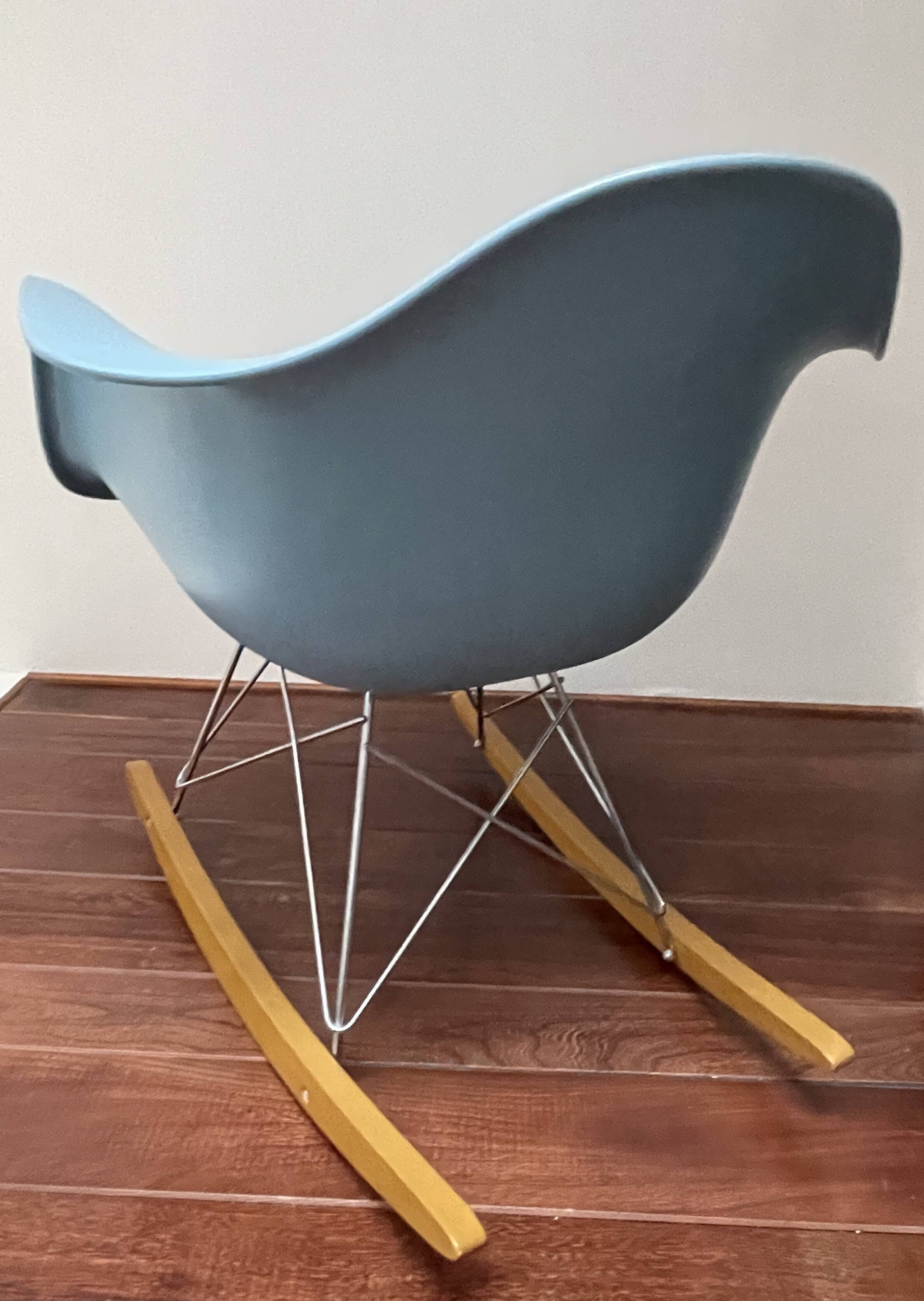 EAMES Rocking Chair VITRA edition