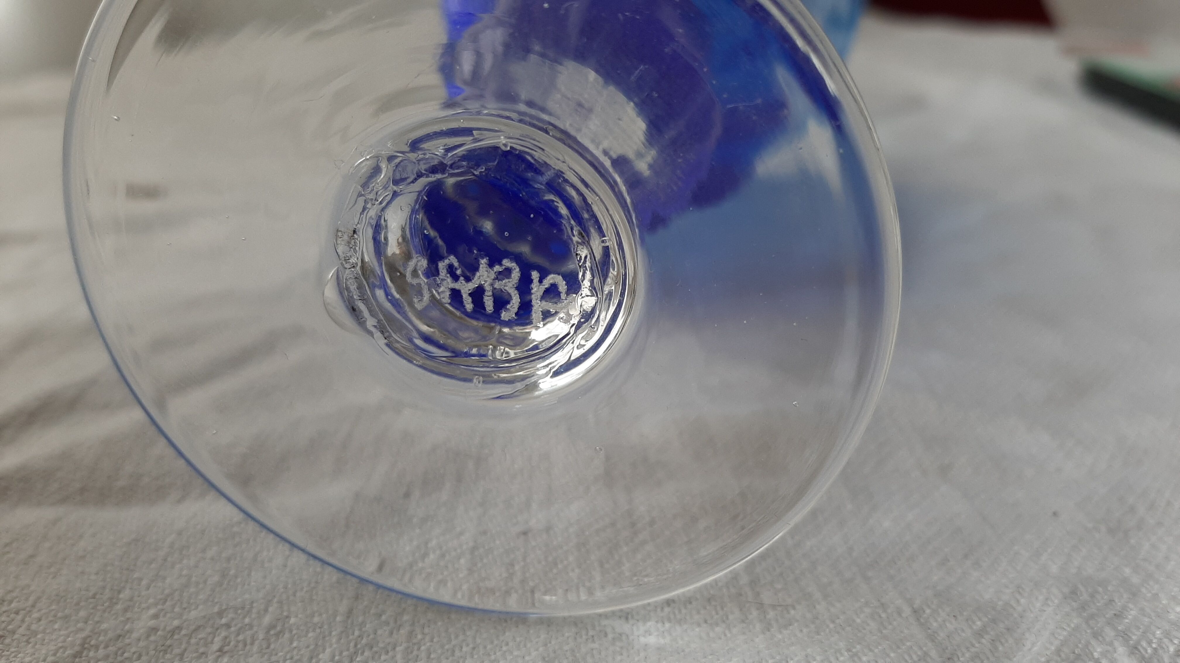 Set of six blue walking glasses "Biot" by Saba.