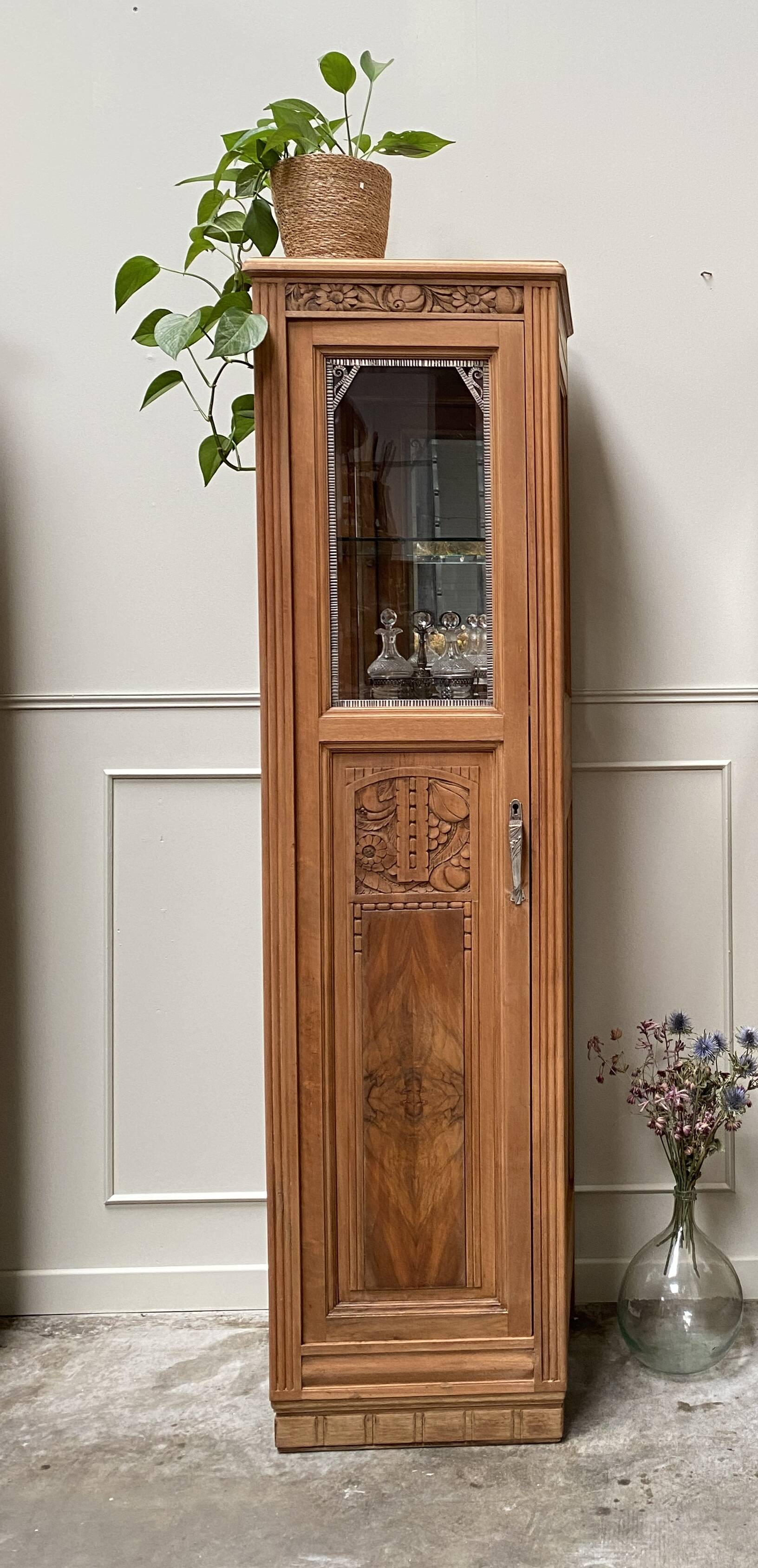 Art Deco "column" display cabinet