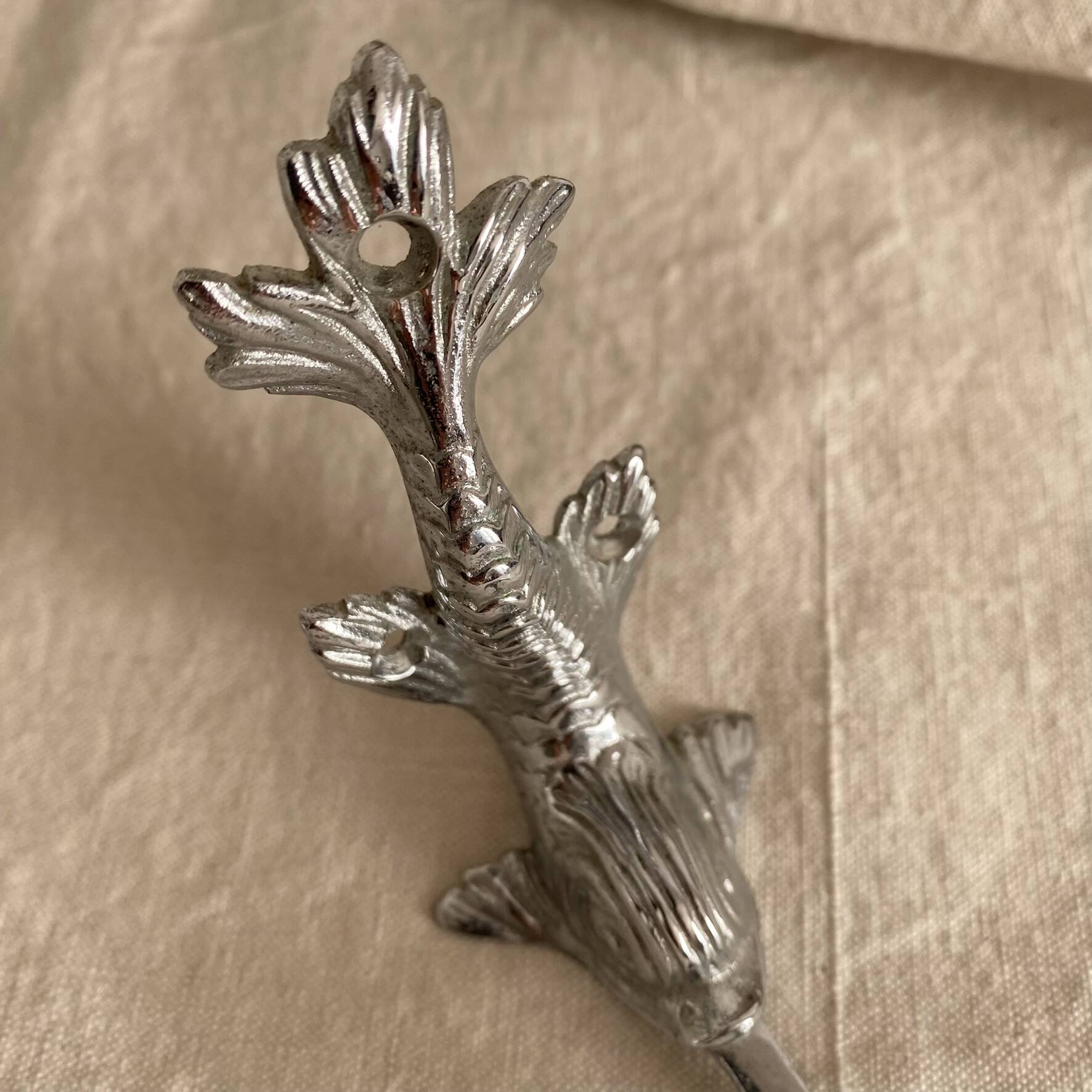 Silver fish wall hook