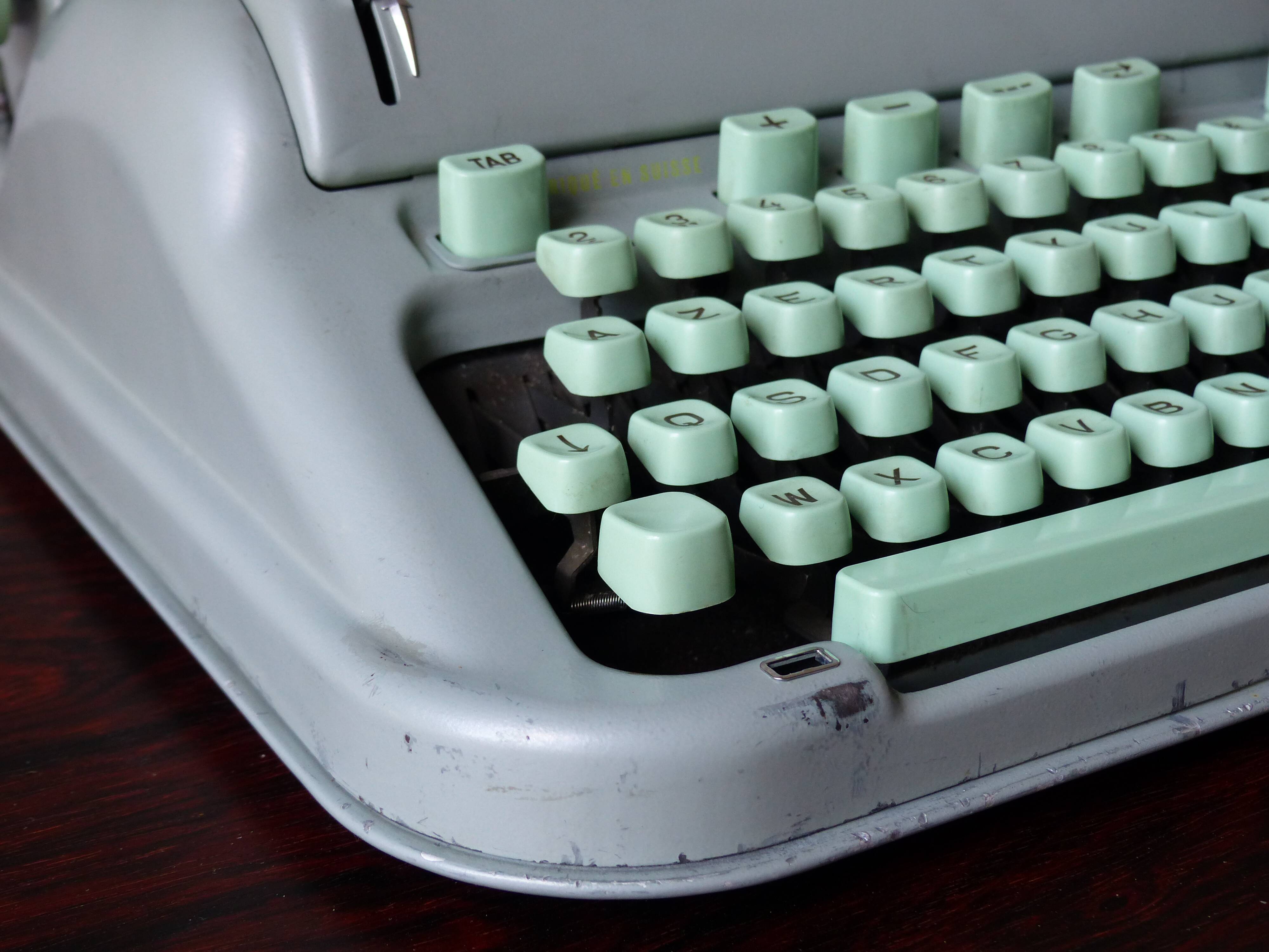 Mint green Hermes 3000 typewriter