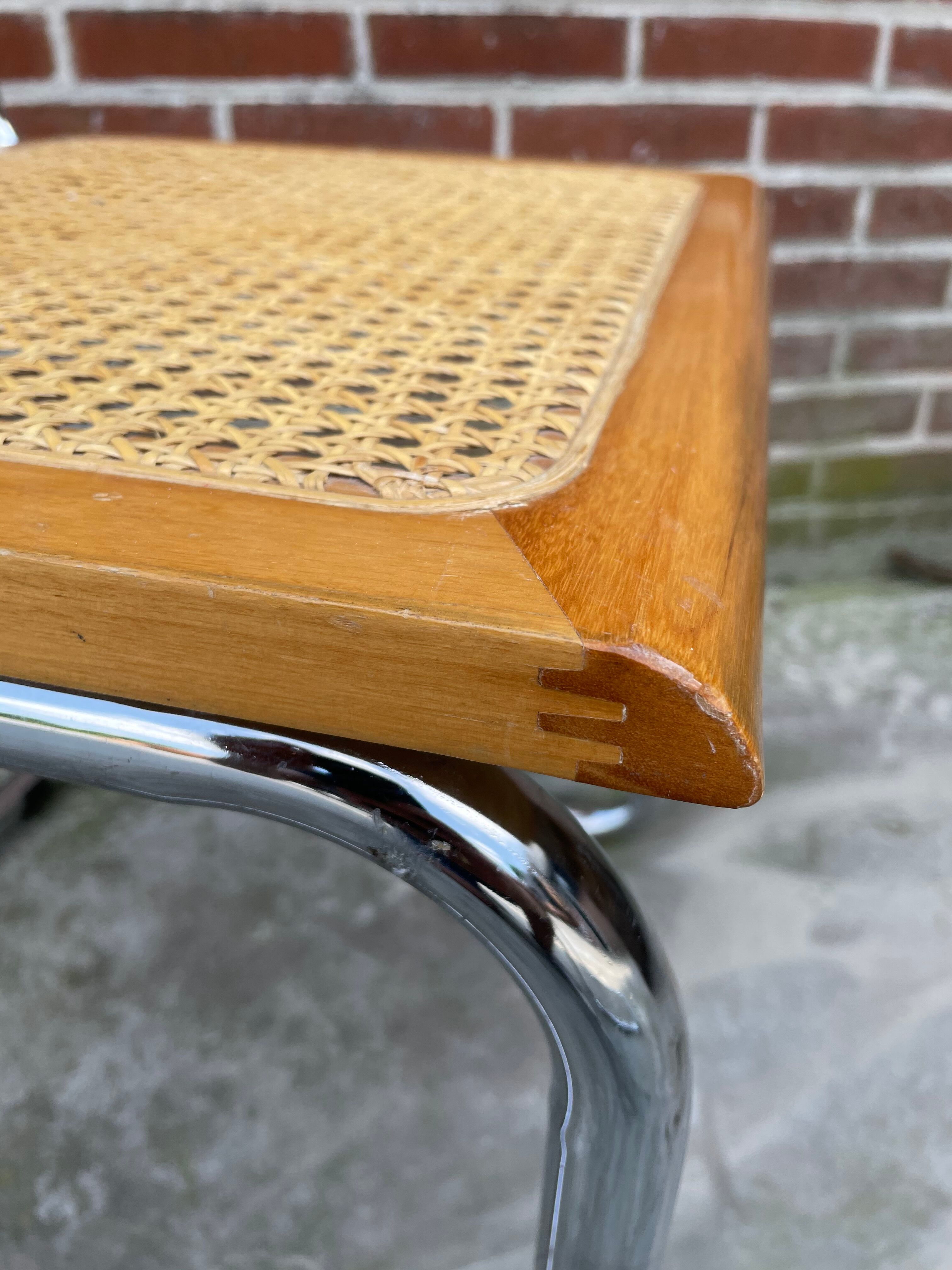 Cesca chair b32 model design Marcel Breuer