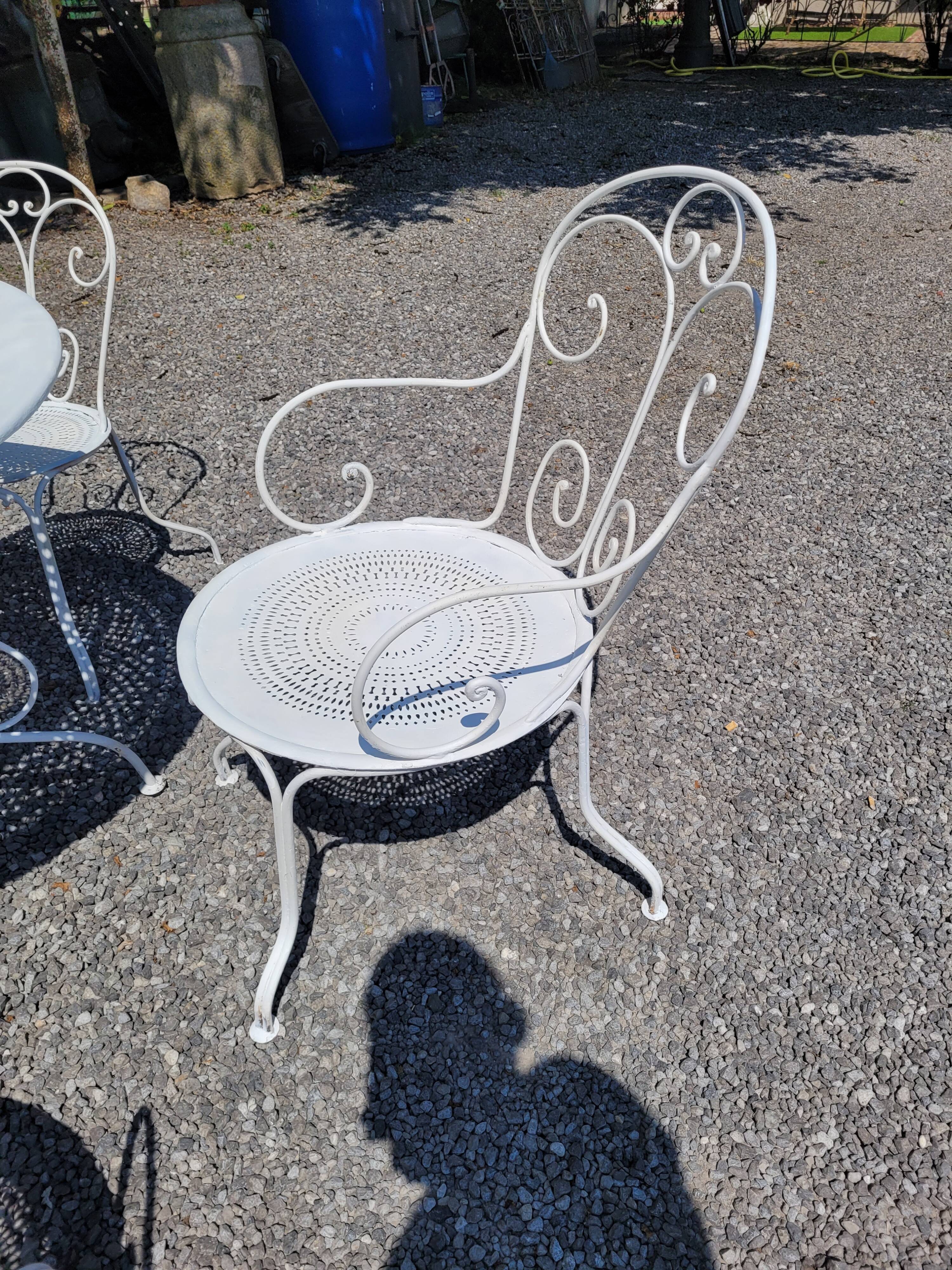 Old wrought iron garden furniture 3 armchairs + 2 chairs