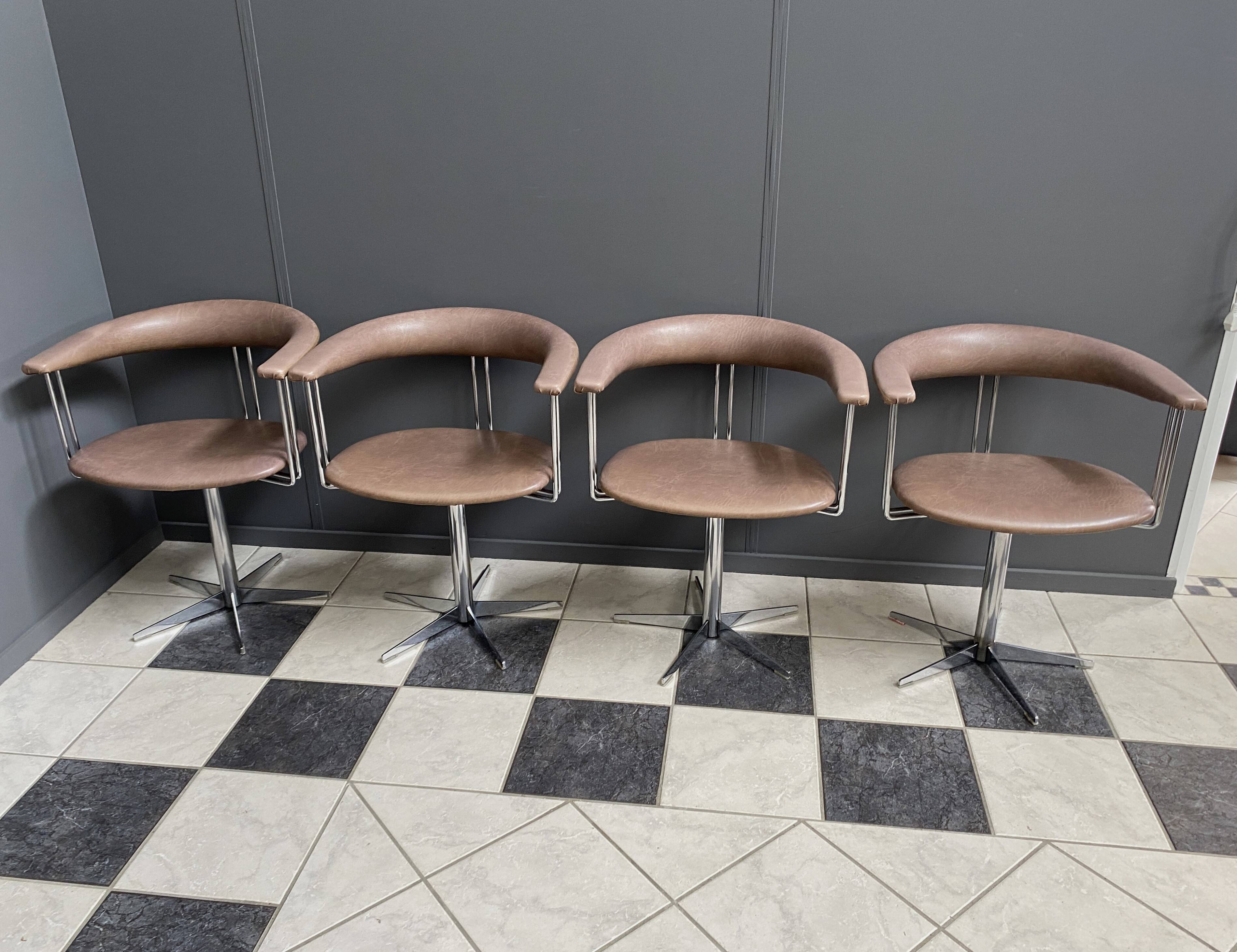 4 chaises pivotantes style Borje Johansen, années 1970