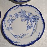 6 flat plates with floral decoration, T. de fer.
