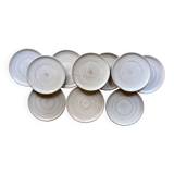 10 enamelled terracotta plates, 22 cm