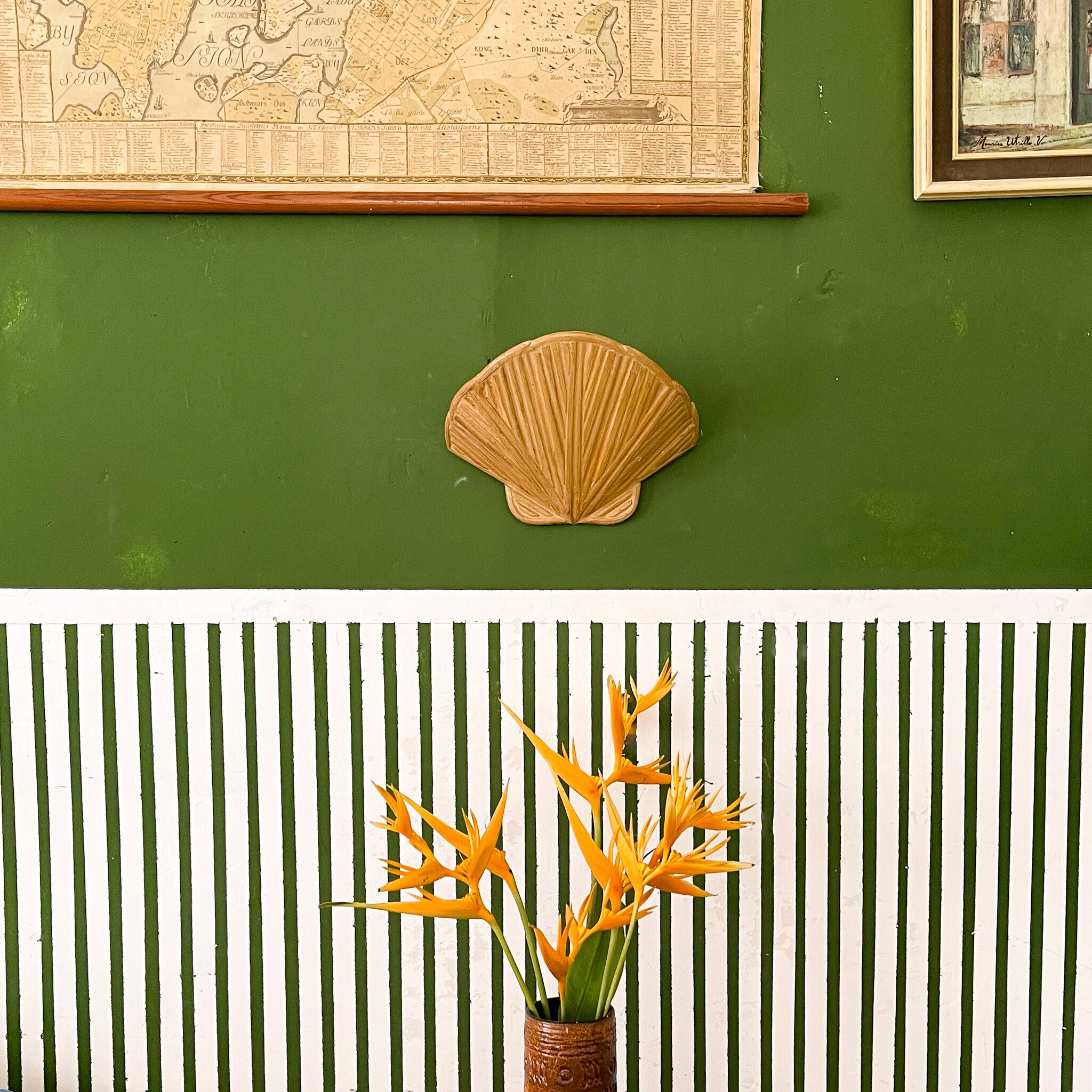 Applique murale en forme de coquille de palourde