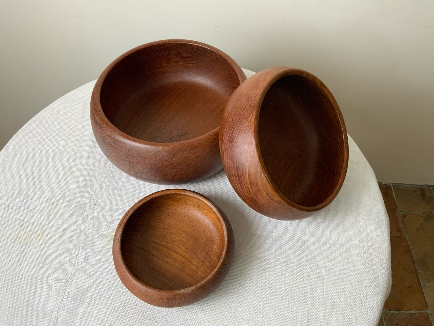 Set of three wooden salad bowls