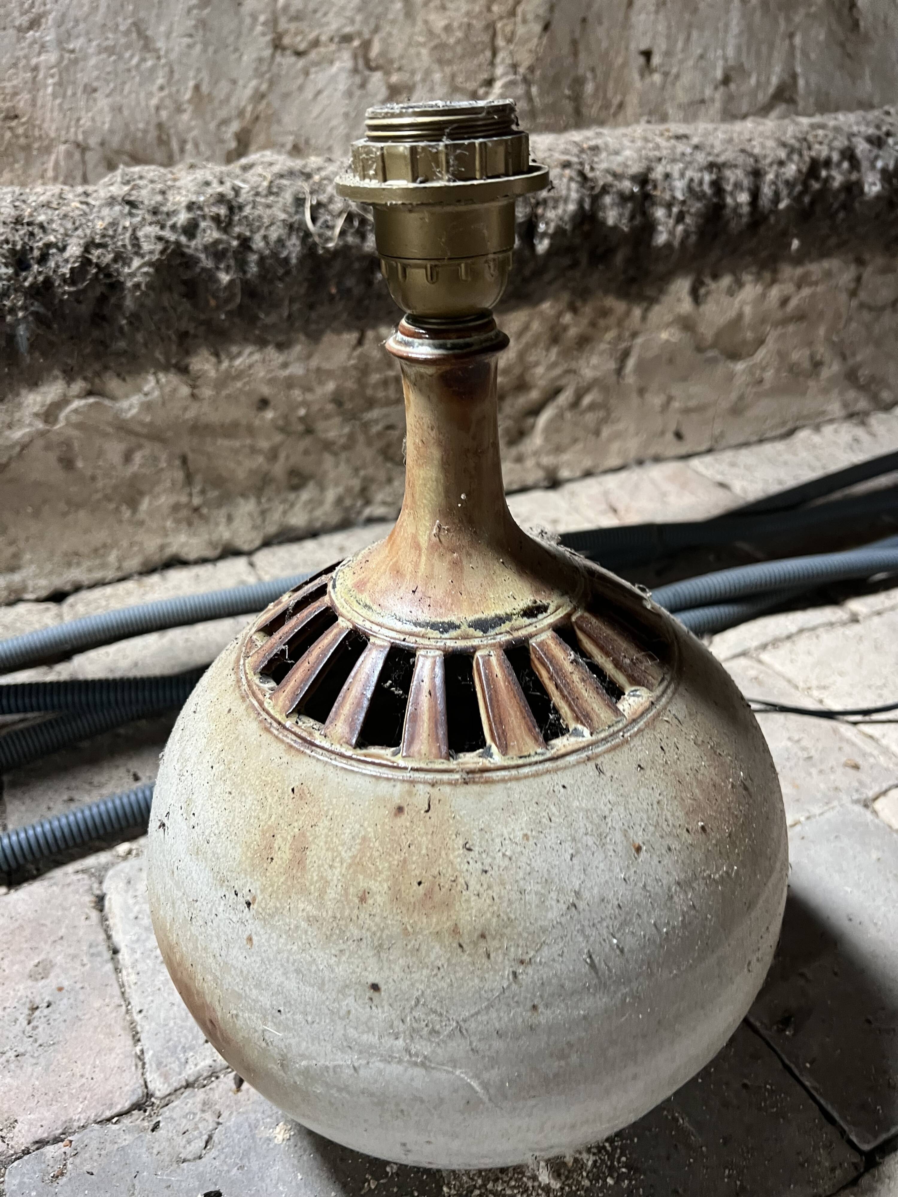 Vintage handmade lamp 1970 - natural leaf shade & base