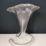 Flared glass vase rotating foot